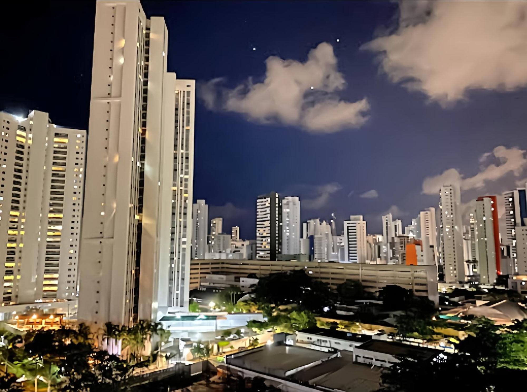 Flat Piscina No Rooftop Aluguel Temporada Em Ресіфі Екстер'єр фото